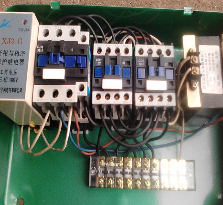 電氣控制箱圖片展示